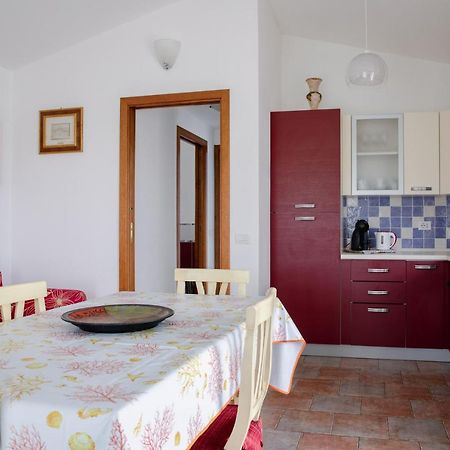 Le Residenze Di Baia Sant'Anna Βίλα Tanaunella Εξωτερικό φωτογραφία