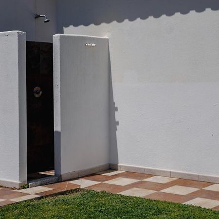 Le Residenze Di Baia Sant'Anna Βίλα Tanaunella Εξωτερικό φωτογραφία