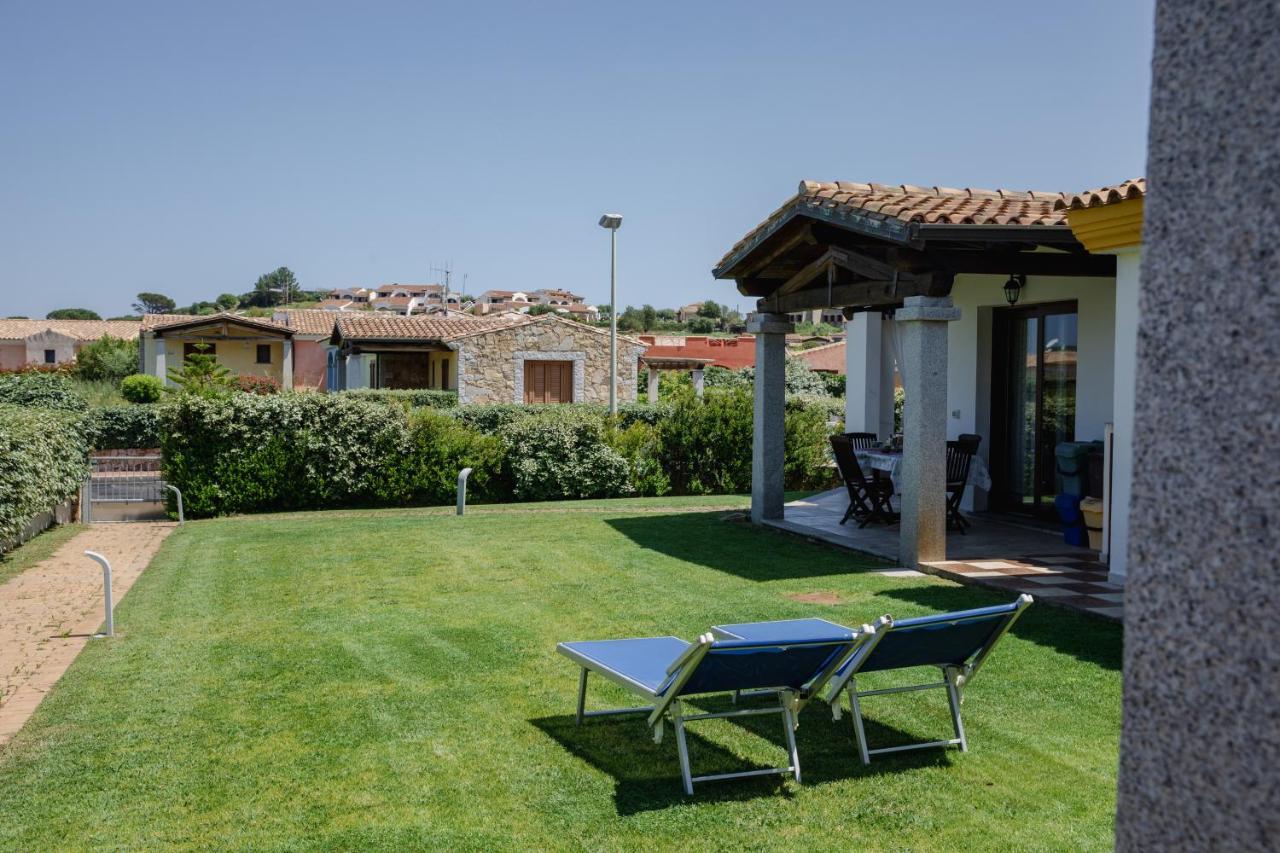 Le Residenze Di Baia Sant'Anna Βίλα Tanaunella Εξωτερικό φωτογραφία