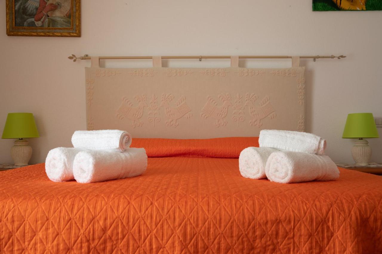 Le Residenze Di Baia Sant'Anna Βίλα Tanaunella Εξωτερικό φωτογραφία